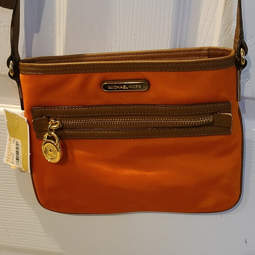 Michael Kors crossbody purse